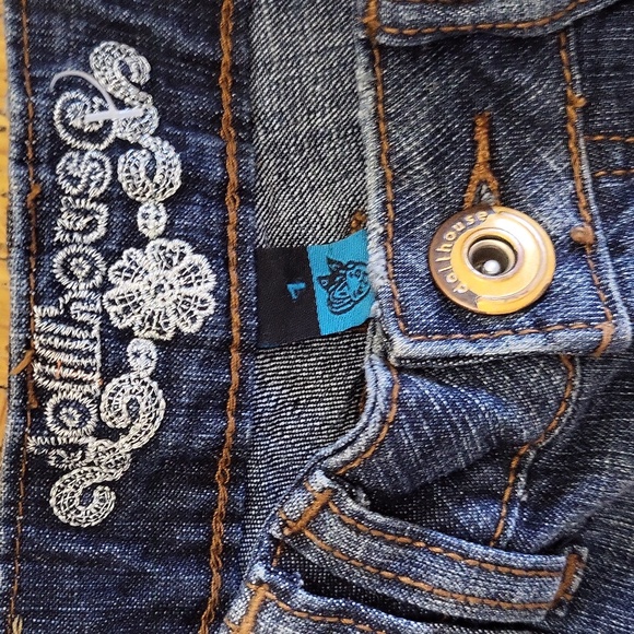 *NOTE* PRE-LOVED DOLLHOUSE DENIM JEANS-1 - Picture 3 of 7
